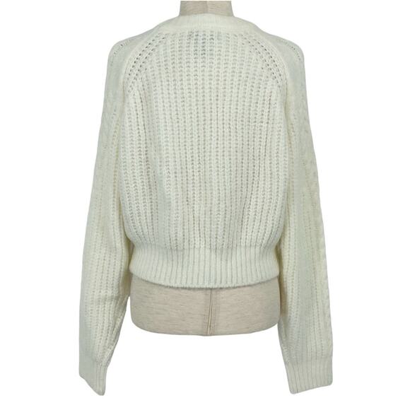 FOREVER 21 Off White Cable Knit Cold Shoulder Long Sleeve Sweater Size XS - Picture 3 of 5